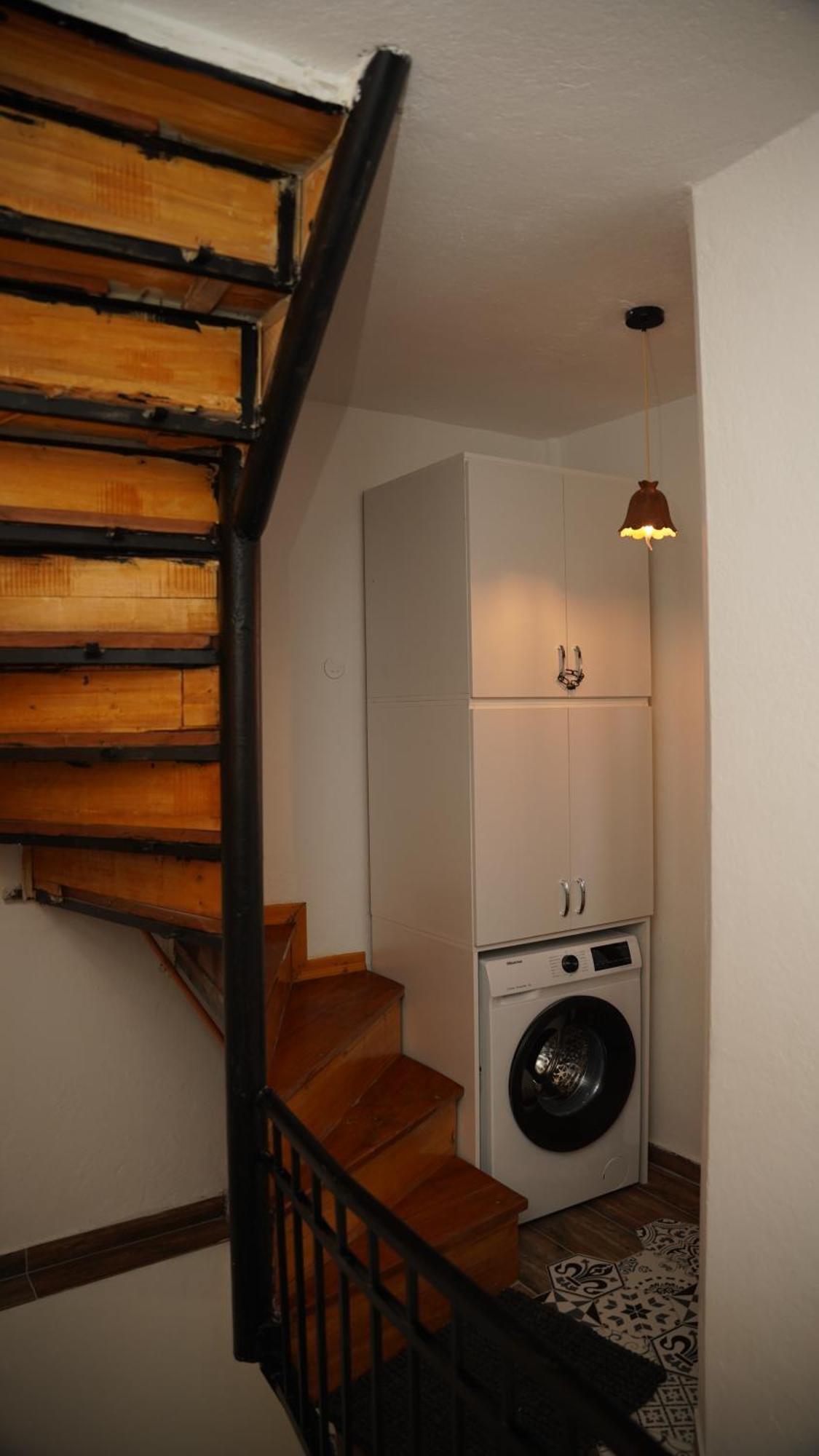 Relax Inn Korce Exterior photo